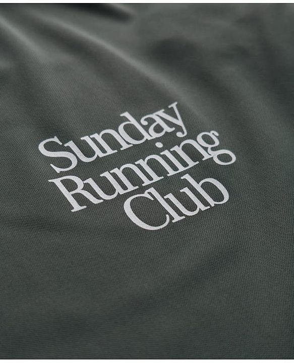 Pine Active Knit Drop Shoulder Half Sleeves T-Shirt With Sunday Running Club Print - Green