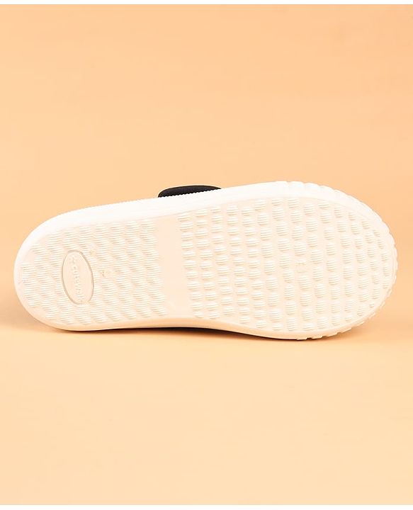 Cute Walk by Babyhug Velcro Closure Casual Shoes with Embroidery Detailing & Text Print - Yellow