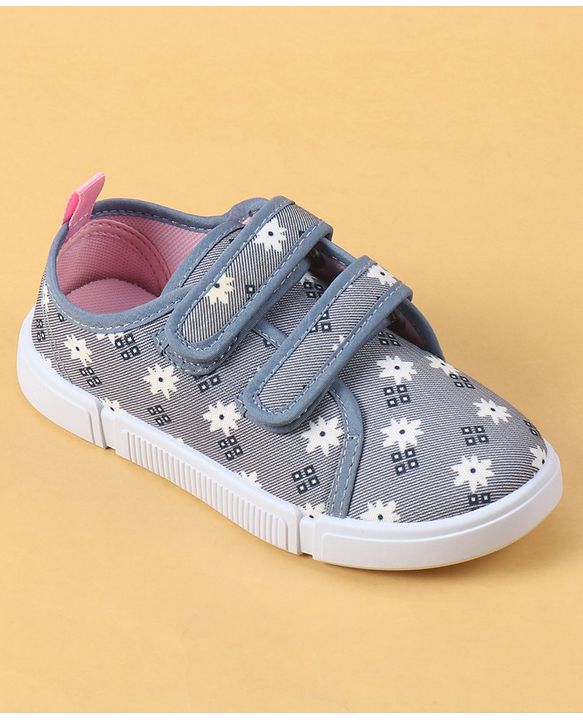 Cute Walk by Babyhug Velcro Closure Casual Shoes with Floral Pint - Blue