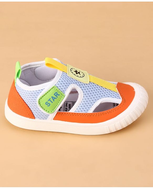 Cute Walk by Babyhug Velcro Closure Solid Casual Shoes - Navy Blue