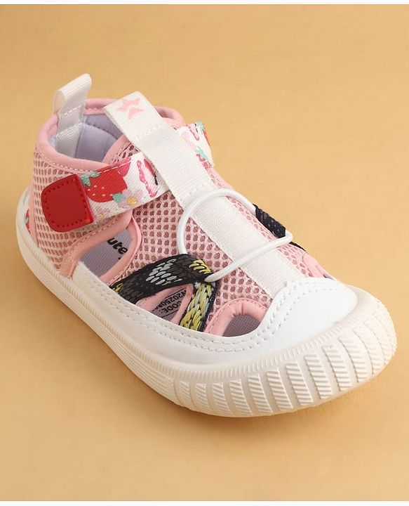 Cute Walk by Babyhug Velcro Closure Printed Casual Shoes - Pink