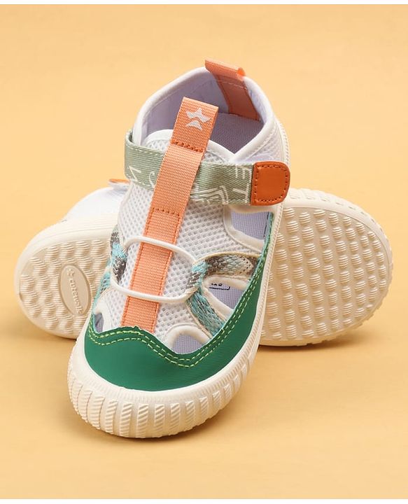 Cute Walk by Babyhug Velcro Closure Printed Casual Shoes - Pink