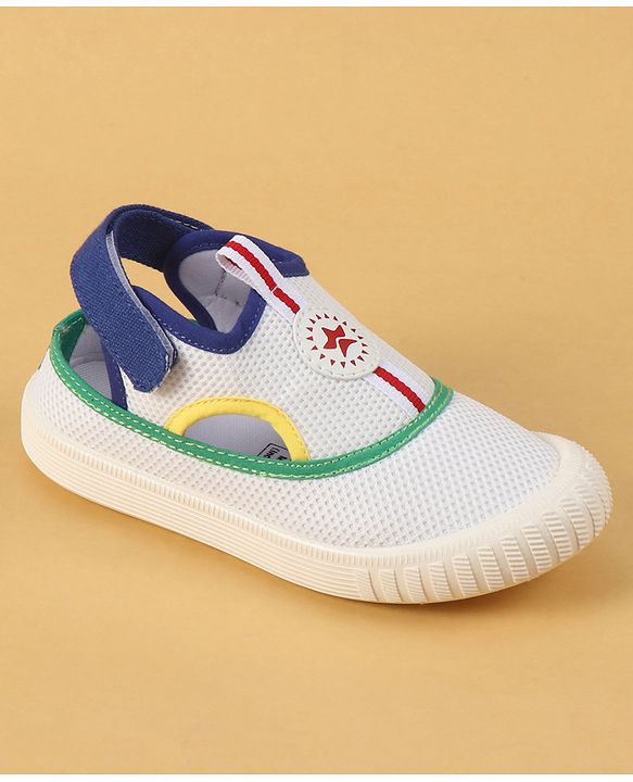 Cute Walk by Babyhug Velcro Closure Casual Shoes with Patch Detailing - White & Yellow