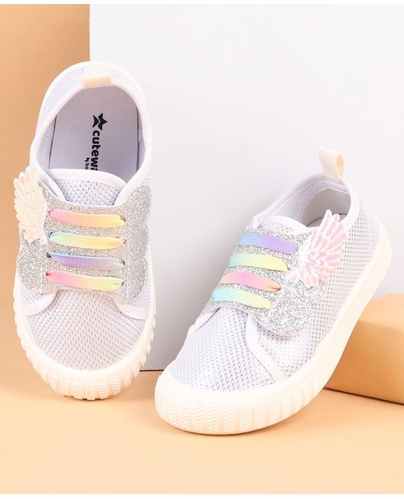 Cute Walk by Babyhug Slip On Casual Shoes with Glitter Print - White
