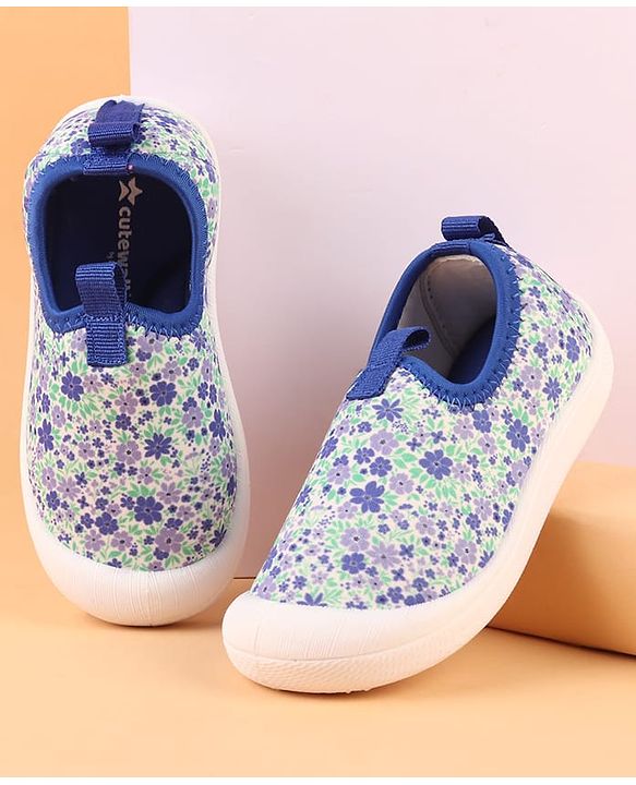 Cute Walk by Babyhug Slip On Casual Shoes with Floral Print - Blue