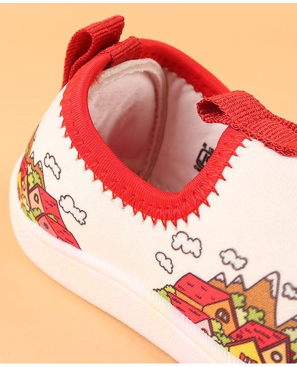 Cute Walk by Babyhug Slip On Casual Shoes with House Print - White