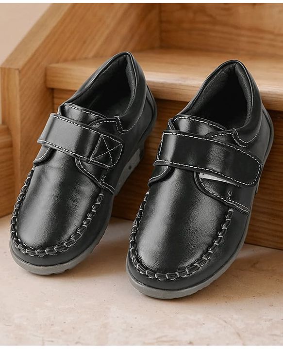 Cute Walk By Babyhug Velcro Closure Formal & Party Wear Shoes - Black