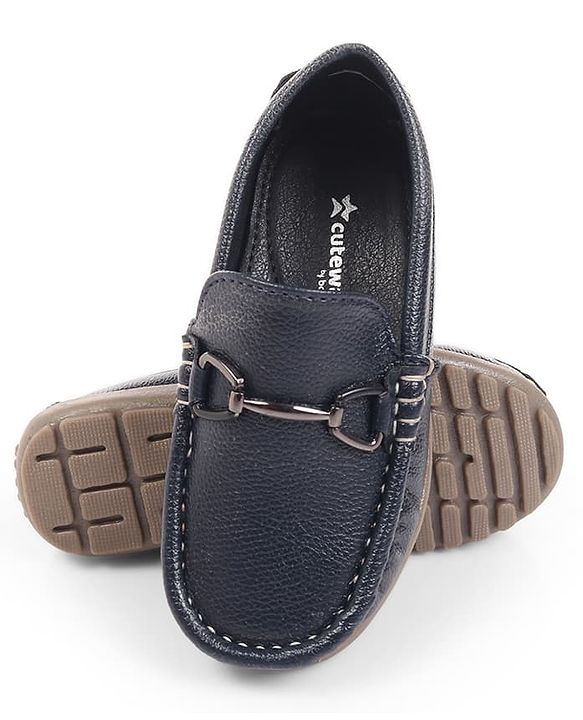 Cute Walk by Babyhug Slip On Solid Loafers With Applique - Navy Blue