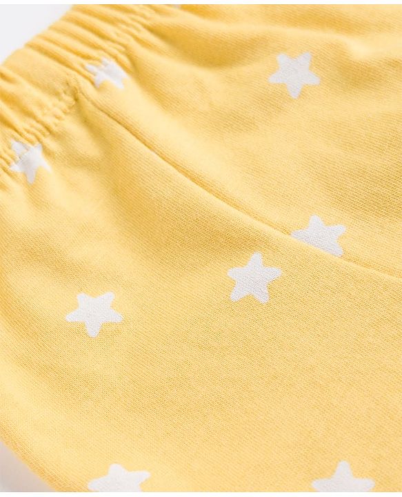 Babyhug 100% Cotton Knit Trunks With Taxi & Star Print Pack of 3 - Multicolor