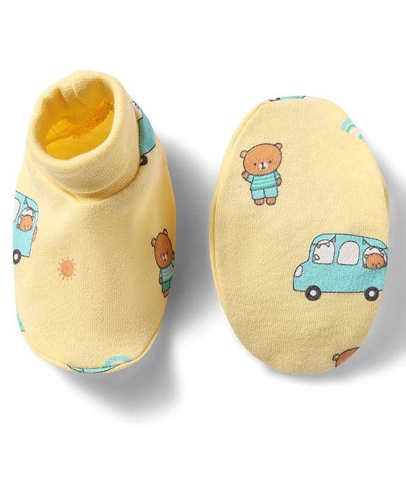 Babyhug 100% Cotton Knit Bear & Vehicles Printed Mittens & Booties Set - Yellow