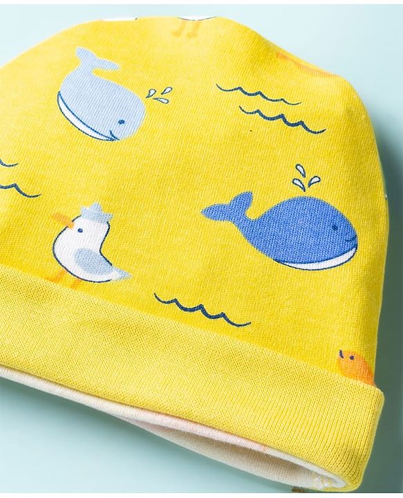 Babyhug 100% Cotton Knit Cap Mittens & Booties with Whale Print Multicolor - Diameter 10 cm