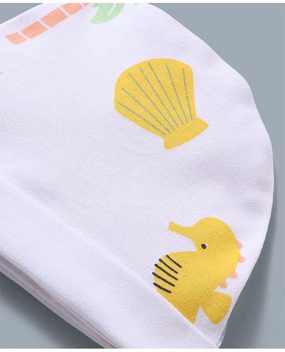 Babyhug 100% Cotton Knit Cap Mitten & Booties with Boat Print White - Diameter 9.5 cm