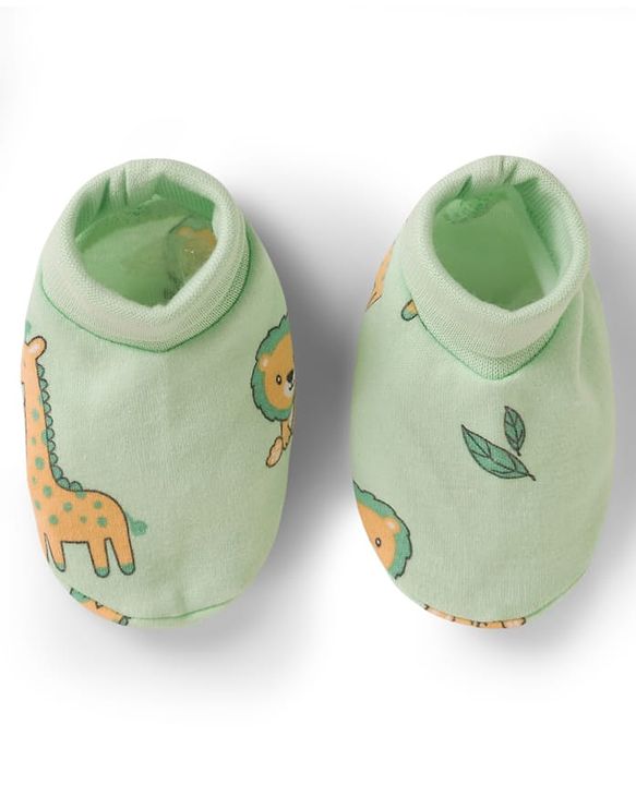 Babyhug 100% Cotton Interlock Knit Animal Printed Cap Mittens & Booties Set Light Green - Diameter 11 cm