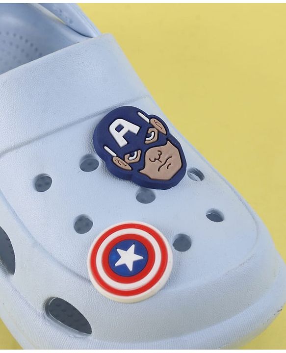 Pine Kids Marvel Back Strap Clogs With Captain America Applique - Light Blue