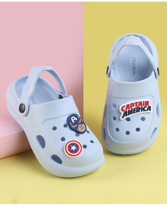 Pine Kids Marvel Back Strap Clogs With Captain America Applique - Light Blue