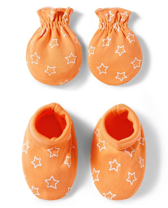 Babyhug 100% Cotton Knit Mittens & Booties Set with Star Print - Orange
