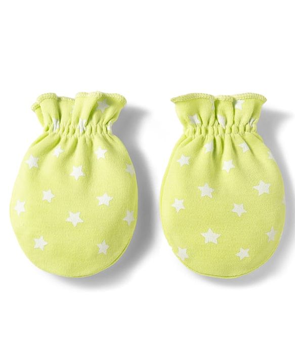 Babyhug 100% Cotton Knit Mittens & Booties With Star Print - Multicolor