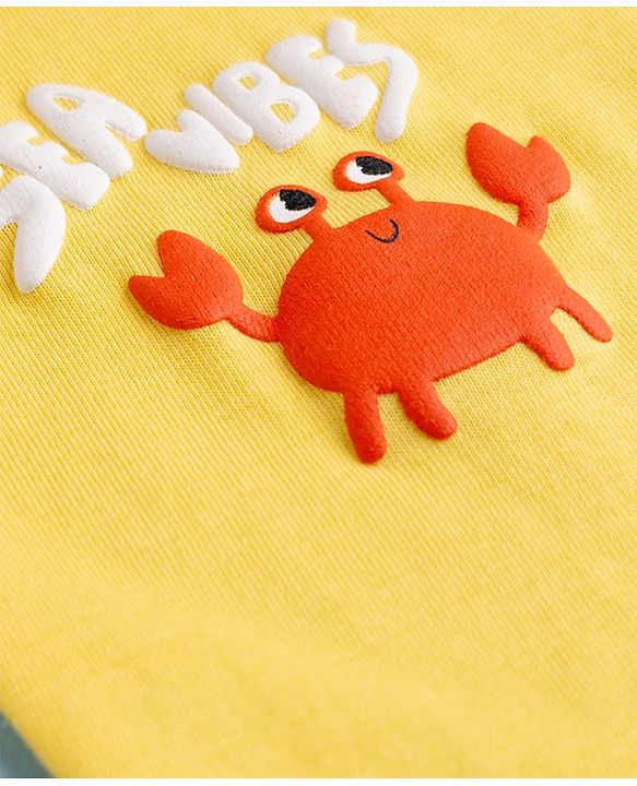 Babyhug Cotton Knit Half Sleeves T-Shirt With Beach Theme HD Print - Multicolor