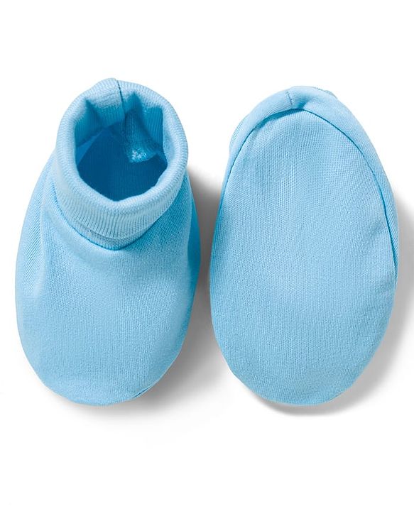 Babyhug 100% Cotton Interlock Knit Cap Mittens & Booties With Teddy Print Blue - Diameter 16 cm
