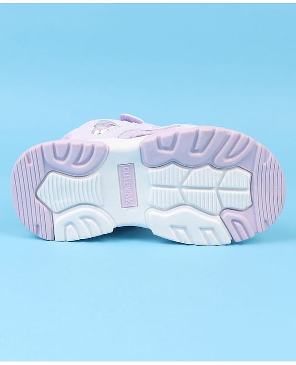 Cute Walk by Babyhug Velcro Closure Sandals With Heart Print - Pink