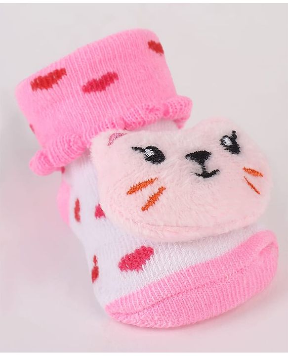 Cute Walk by Babyhug Sock Shoes with Kitty Applique & Heart Design - Pink