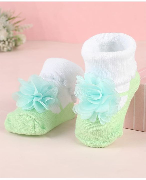 Cute Walk by Babyhug Ankle Length Socks Shoes With Floral Applique - Multicolour