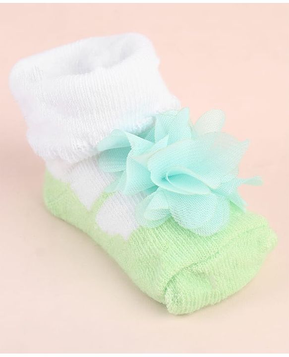Cute Walk by Babyhug Ankle Length Socks Shoes With Floral Applique - Multicolour