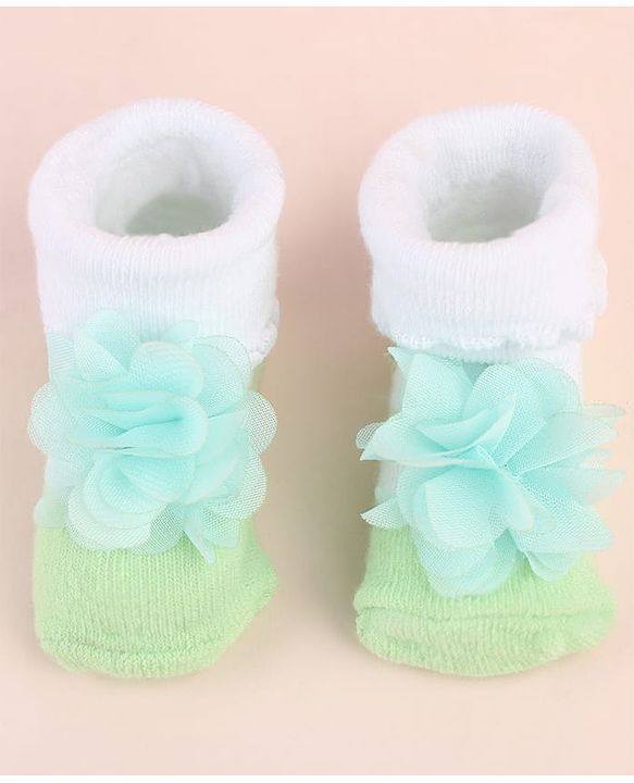 Cute Walk by Babyhug Ankle Length Socks Shoes With Floral Applique - Multicolour