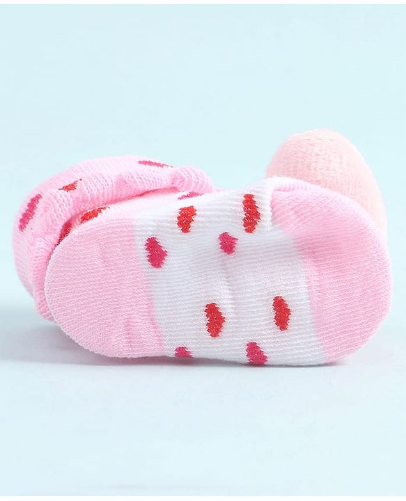 Cute Walk by Babyhug Socks Shoes With Hearts Applique - Pink