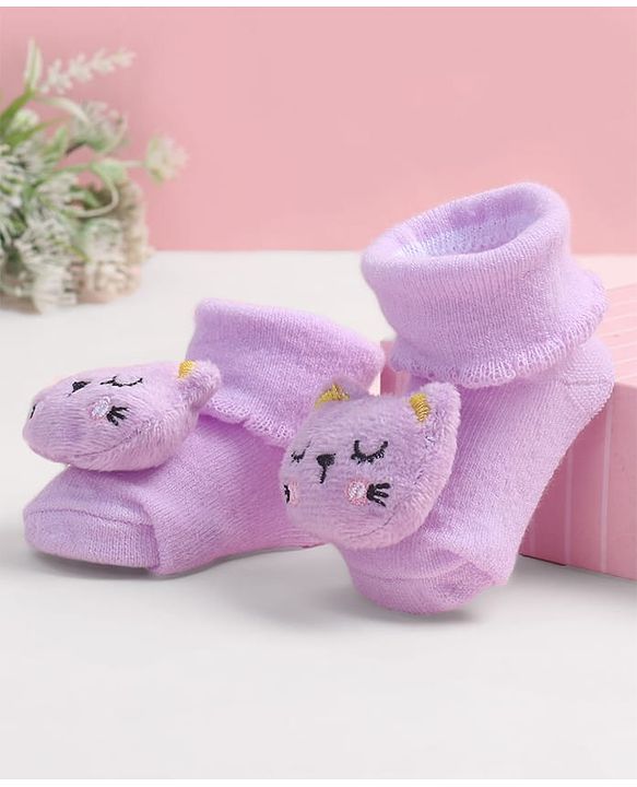 Cute Walk by Babyhug Fabric Ankle Length Socks Shoes with  Kitten Applique- Lilac