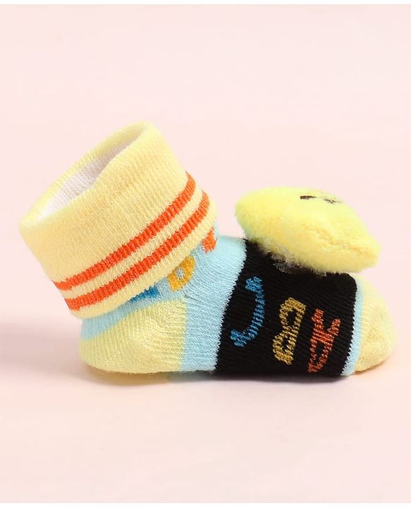 Cute Walk by Babyhug Fabric Ankle Length Socks Shoes with Alphabet Design & Star Applique- Black & Yellow