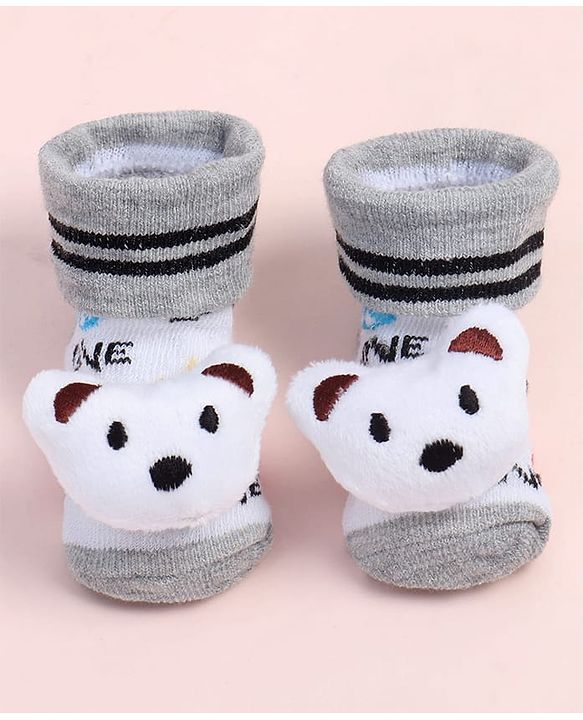 Cute Walk by Babyhug Fabric Ankle Length Socks Shoes with Car Design & Bear Applique- White
