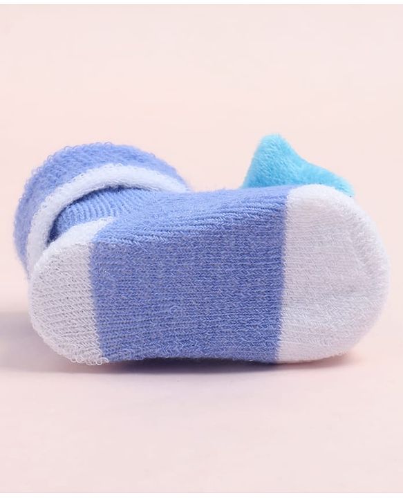 Cute Walk by Babyhug Fabric Ankle Length Socks Shoes with  Star Applique- Blue