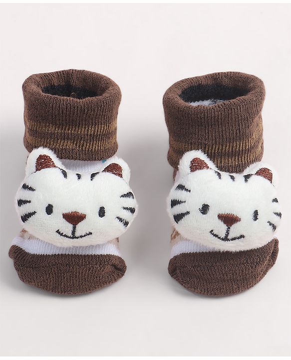 Cute Walk by Babyhug Socks Shoes With Cat Applique - Multicolor