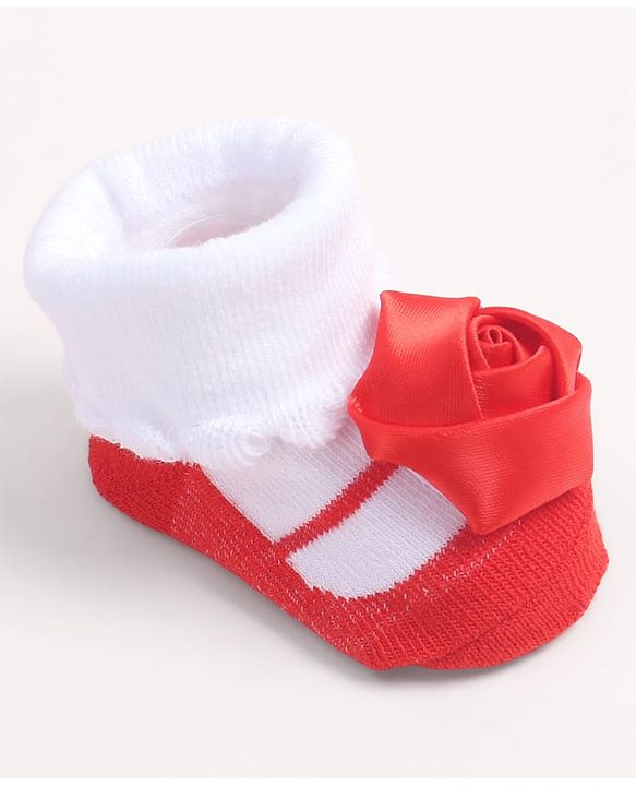 Cute Walk by Babyhug Socks Shoes With Floral Applique - Multicolor