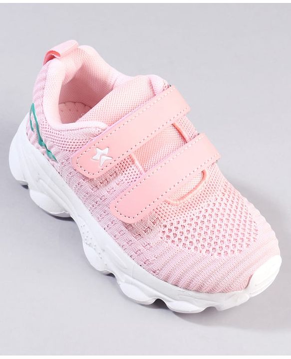 Cute Walk by Babyhug Velcro Closure Solid Color Sneaker - Pink