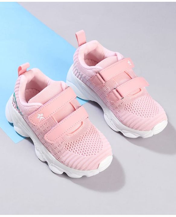 Cute Walk by Babyhug Velcro Closure Solid Color Sneaker - Pink
