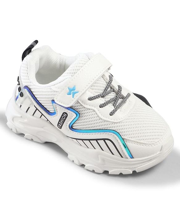 Cute Walk by Babyhug Velcro Closure Solid Sneaker Shoes - White