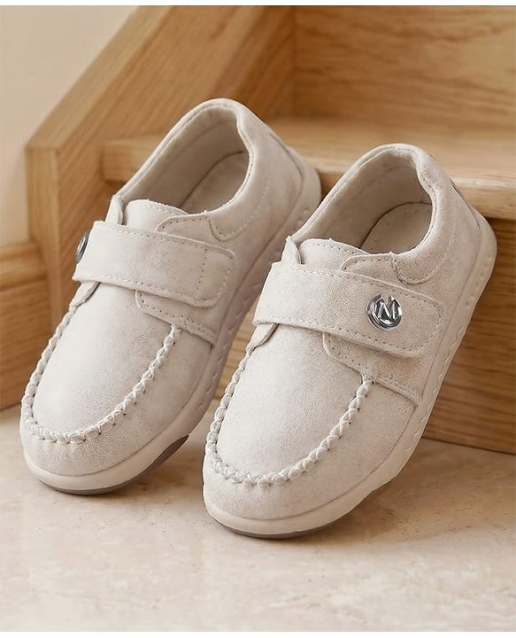 Cute Walk by Babyhug Velcro Closure Formal & Party Wear Shoes - Beige