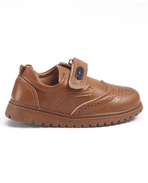 Cute Walk by Babyhug Velcro Closure Formal & Party Wear Shoes - Brown