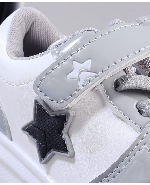 Cute Walk by Babyhug Velcro Closure Sneaker with Star Applique - Pink
