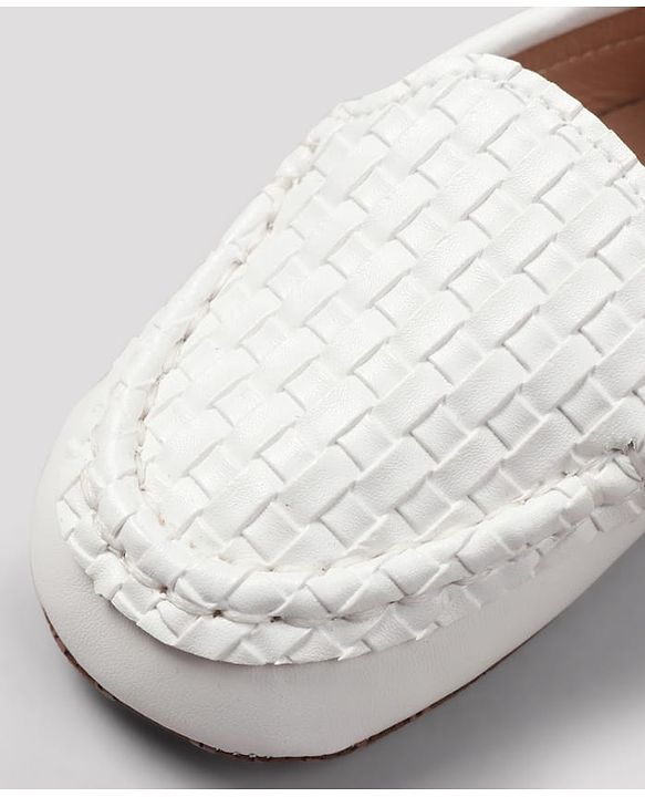 Cute Walk by Babyhug Slip On Solid Booties - White