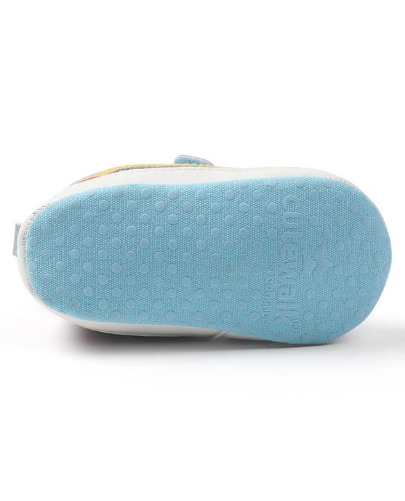 Cute Walk by Babyhug Velcro Closure Solid Booties - Blue