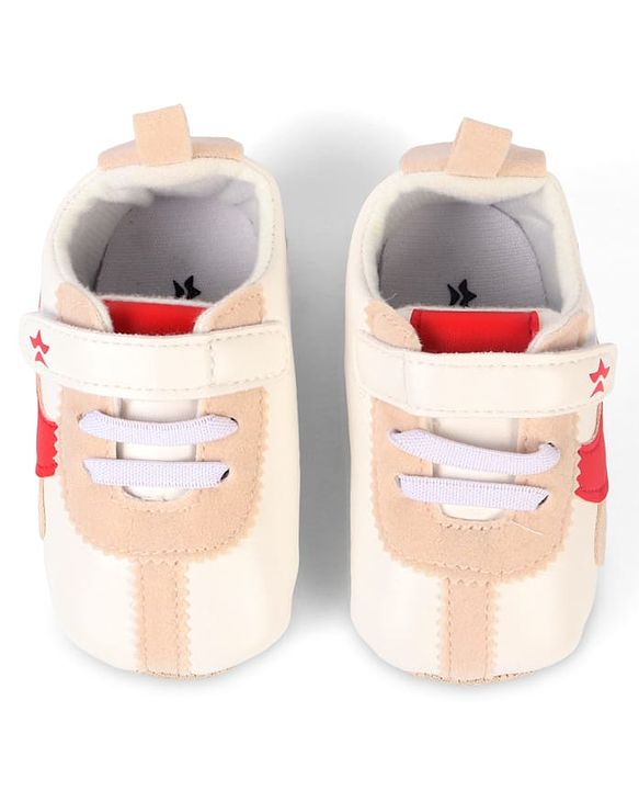 Cute Walk by Babyhug Velcro Closure Solid Booties - Blue