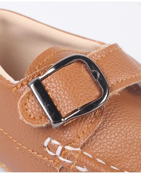 Cute Walk by Babyhug Velcro Closure Solid Booties - Brown