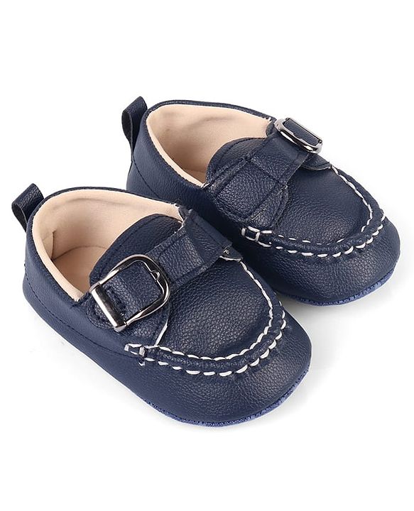 Cute Walk by Babyhug Velcro Closure Solid Booties - Brown