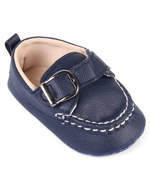 Cute Walk by Babyhug Velcro Closure Solid Booties - Brown