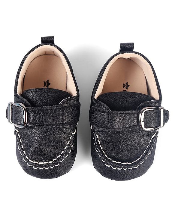 Cute Walk by Babyhug Velcro Closure Solid Booties - Brown