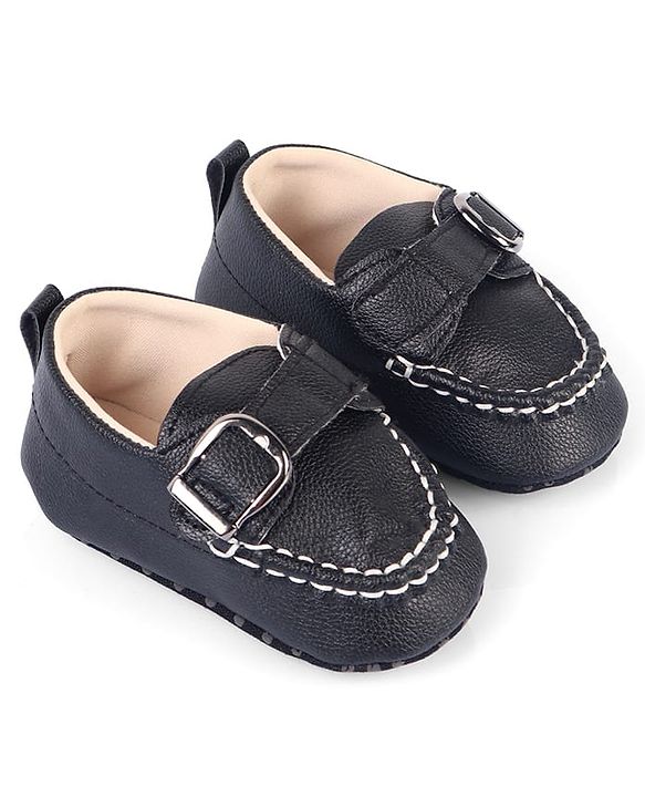 Cute Walk by Babyhug Velcro Closure Solid Booties - Brown