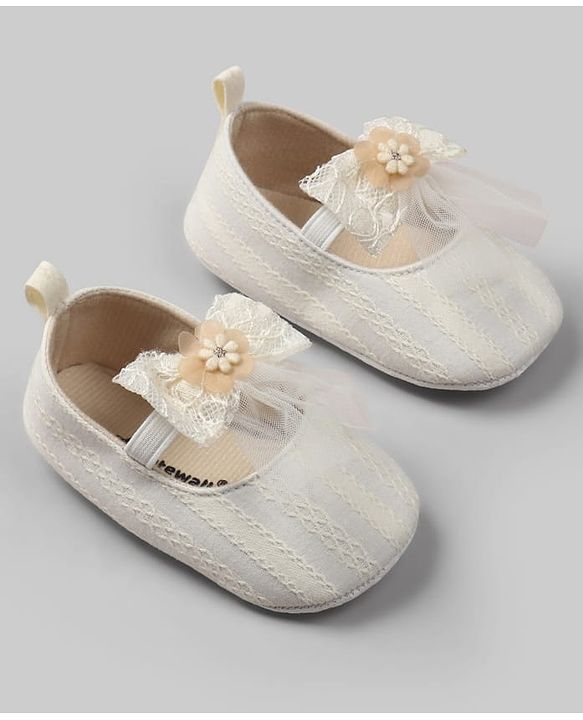 Cute Walk by Babyhug Slip On Booties with Bow Applique - Purple